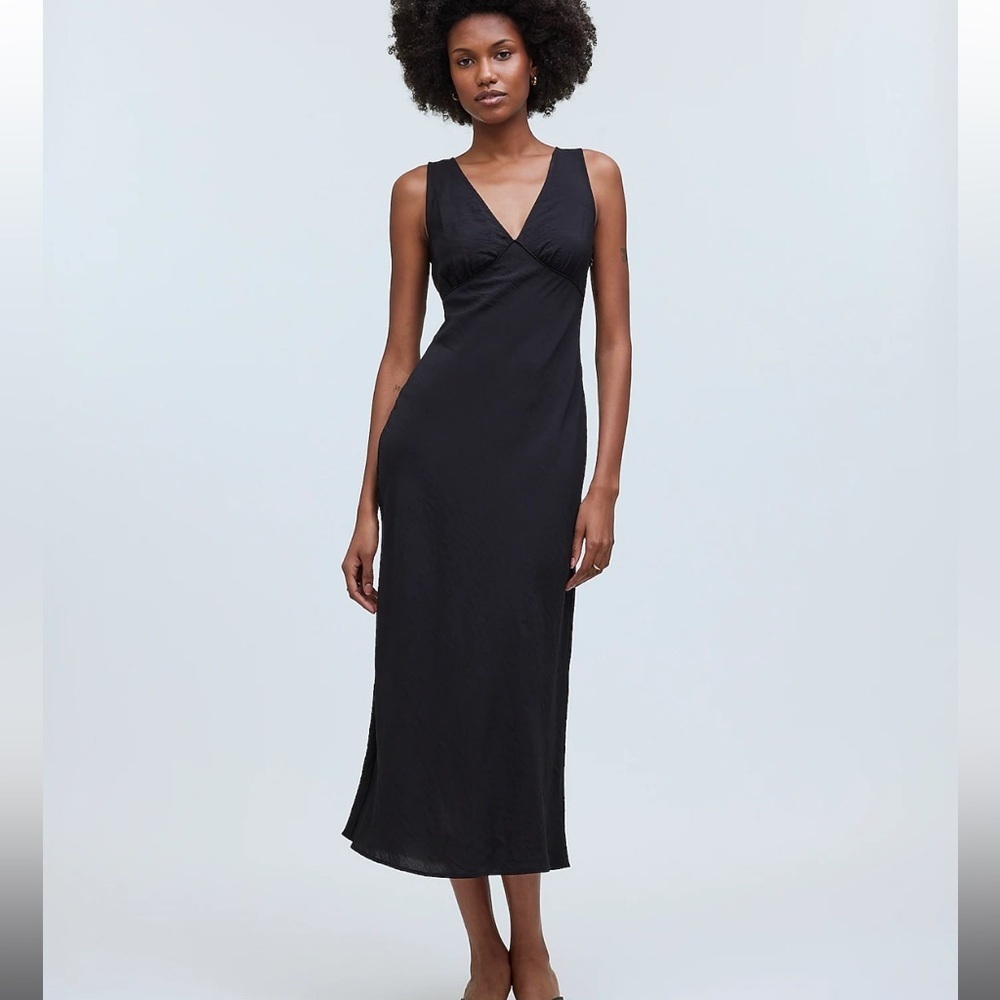 Madewell Black V‑Neck Midi Slip Dress